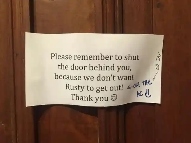 25+ Notes With Passive Aggressive Tones that Spiced Up Office Life
