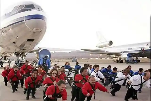 Twilight Zone: The Wackiest Photos Ever Taken At Airports