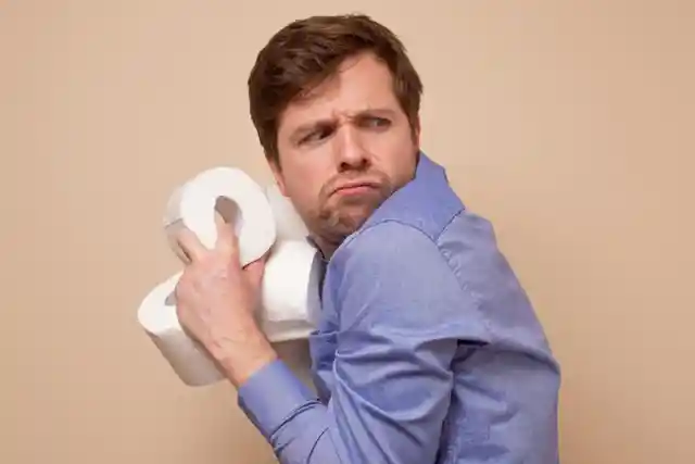 Before Toilet Paper Existed, Humanity Used to Have Alternatives 