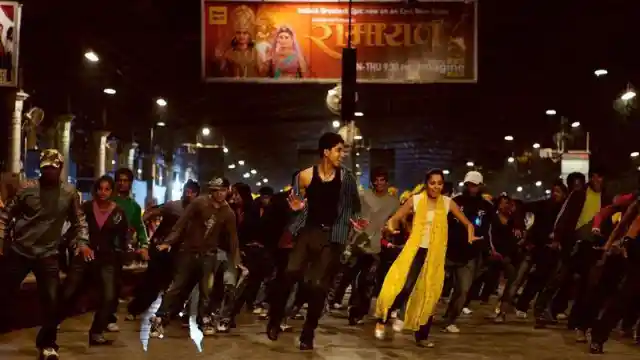 Which Best Picture winner ended with this epic Bollywood dance number? 
