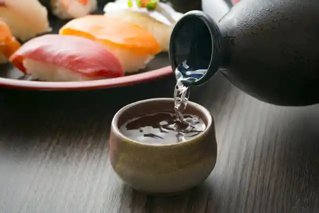 Woraus wird japanischer Sake eigentlich hergestellt?