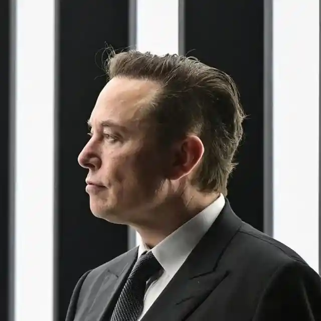Musk to Relaunch Twitter's Blue Check Subscription This Month