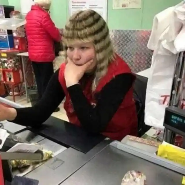 35 People That Decided To Get These Funny but Terrible Haircuts
