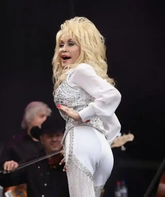 Fascinating: Dolly Parton's Life Story and Secrets
