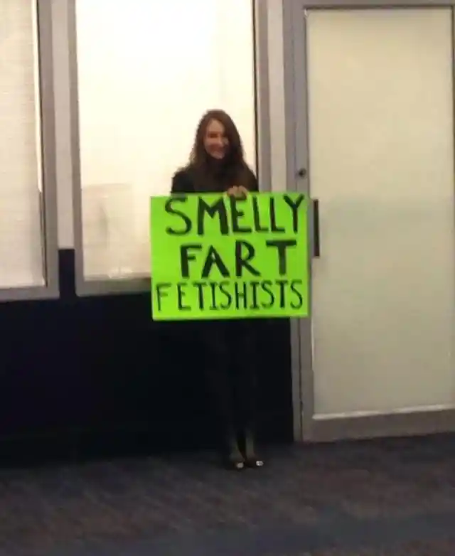 40 Funny Airport Welcome Sign Ideas