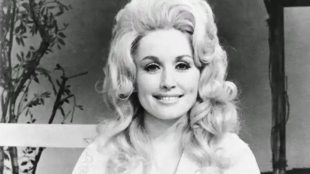 Fascinating: Dolly Parton's Life Story and Secrets