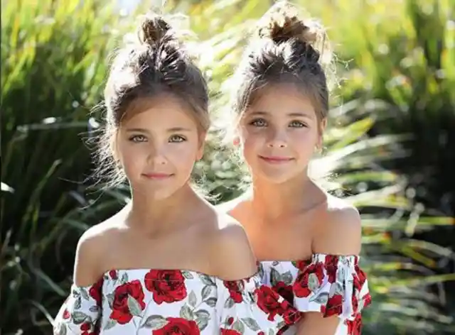 Most Beautiful Twins Rule The Fashion World