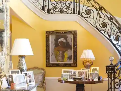 Take a Sneak Peek Inside Oprah’s Luxurious Multi-Million Dollar Mansion