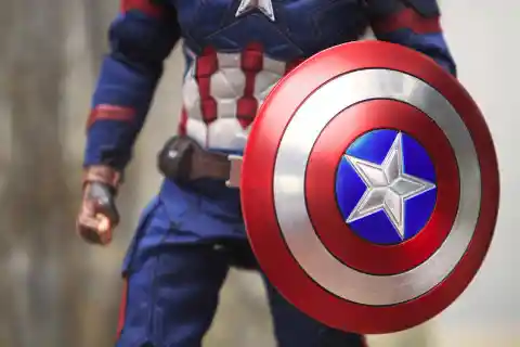 ¿A Quién le dio el Capitán América su Escudo en Vengadores: Endgame?
