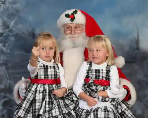 Family Christmas Photos That Are Absolutely Hilarious