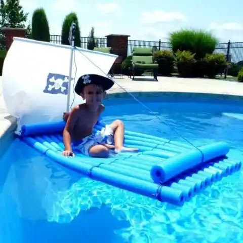 30+ Incredible Things to Do with Pool Noodles
