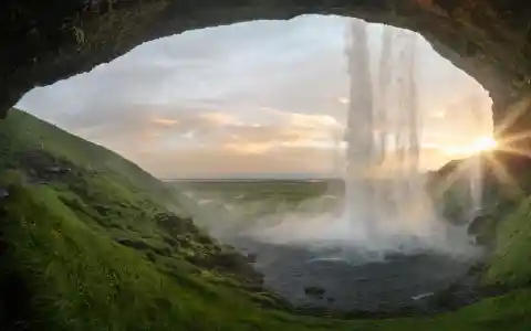 5 Of The Most Beautiful Waterfalls in The World