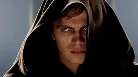Warum ist Anakin zur dunklen Seite übergetreten?