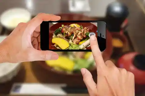 Does Social Media Influence What You Eat?