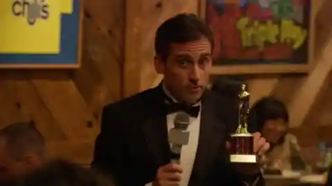 Who did Michael Scott sing “You Sexy Thing” to at the Dundies? 