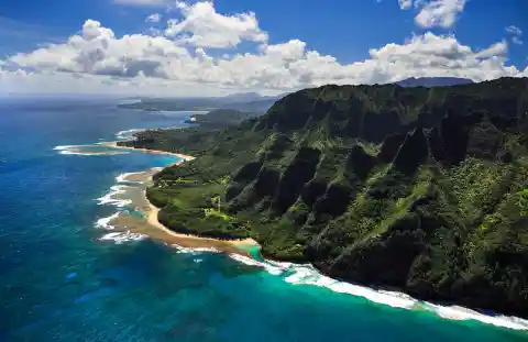 What is the largest island of Hawaii?