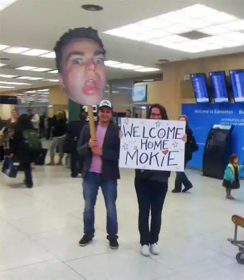 40 Funny Airport Welcome Sign Ideas