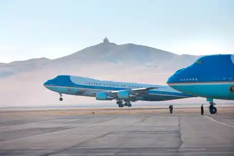 The Covertly Kept Secrets of Air Force One